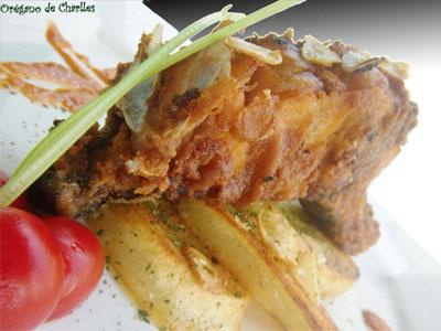 Salmão crostado e molho de muqueca