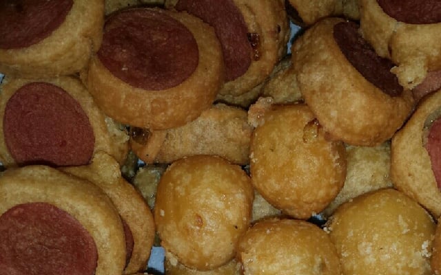 Massa básica de coxinha, enroladinho de salsicha e bolinha de queijo
