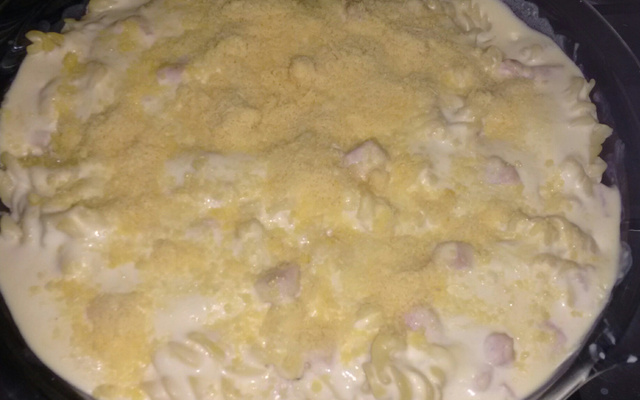 Macarrão com molho branco especial