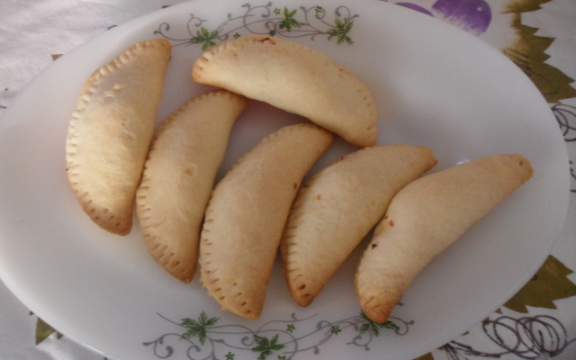 Massa versátil de empada e pastéis assados