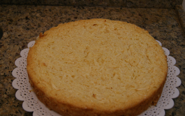 Bolo de aipim cremoso tradicional