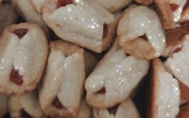 Beliscão de goiabada ( goiabinha )