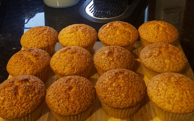 Bolo de laranja inteira