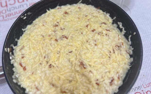 Risoto de Brie com Parma crocante 