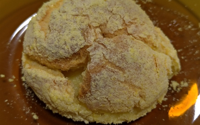 Broínha mimosa de fubá