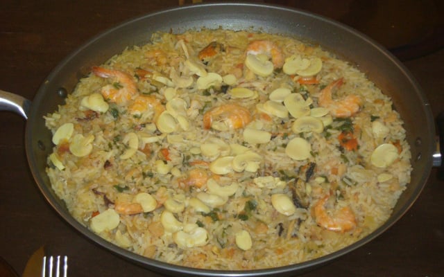 Paella de frutos do mar