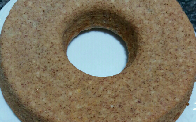 Bolo sem leite, sem glúten, sem ovo