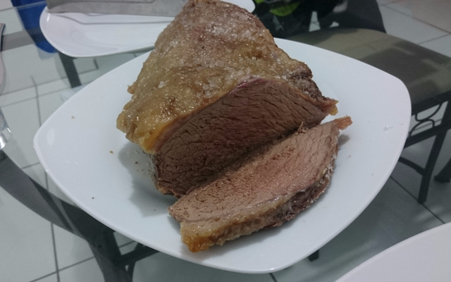 Picanha ao forno com sal grosso e molho spice