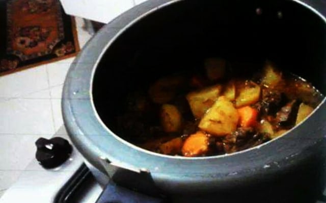 Picadinho com legumes