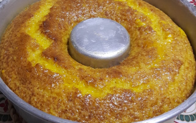 Bolo de laranja super fofo e molhadinho