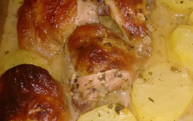 Frango assado na cerveja - chef Vitor Monteiro