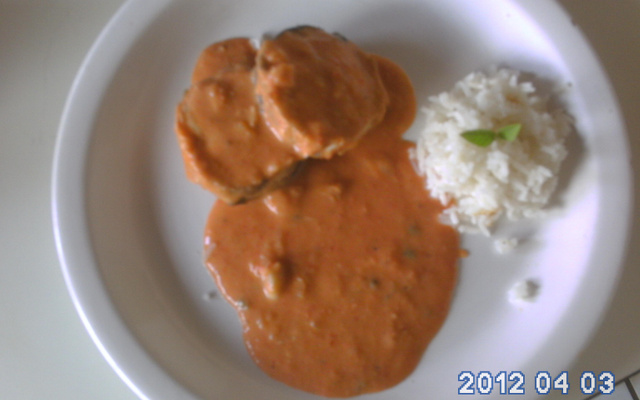 Pintado ao molho de leite de coco