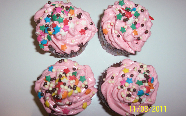 Cupcakes recheados By Paula