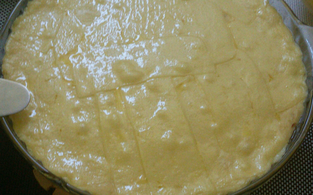 Escondidinho rápido de charque e calabresa