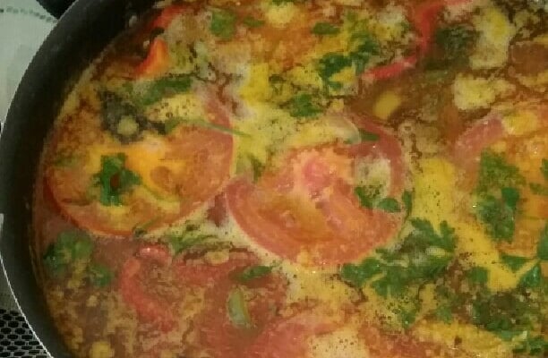 Moqueca de garoupa com camarão e pirão
