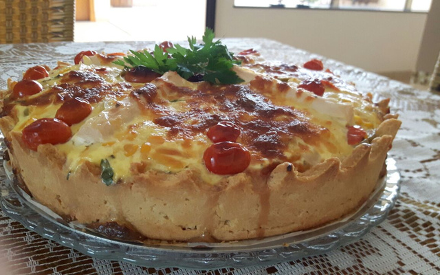Quiche de palmito e alho-poró