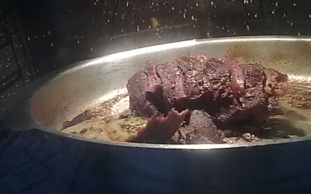 Picanha fatiada recheada com bacon calabresa