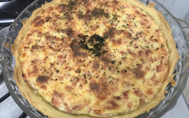 Quiche de queijo e presunto