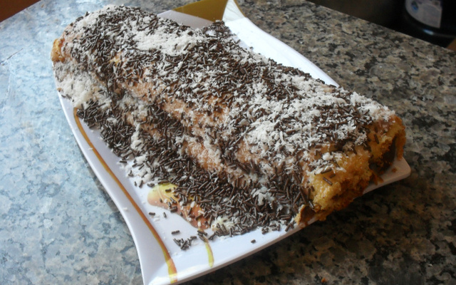 Rocambole de brigadeiro