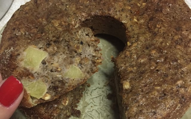 Bolo de banana com granola sem açúcar