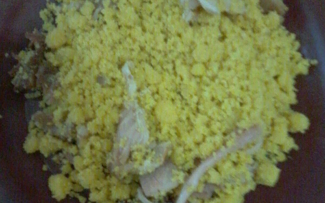 Fubá suado com queijo