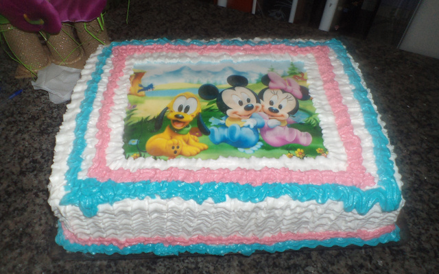 Bolo de festa confeitado fácil