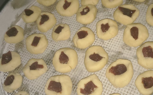 Bolacha amanteigada com goiabada