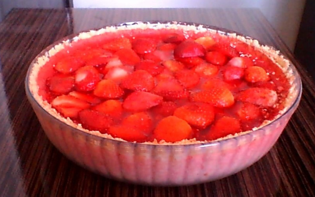 Torta de morango bem fácil de fazer