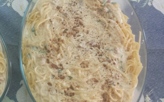 Macarrão com molho 4 queijos