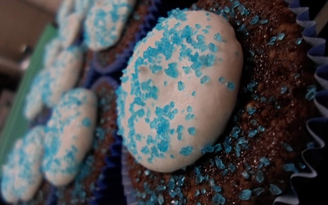 Cupcake de chocolate no micro-ondas