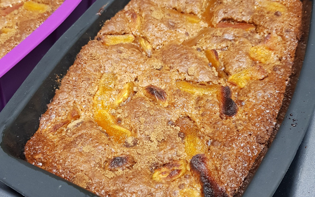 Bolo integral de frutas secas e castanhas