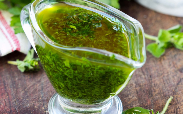 Molho de manteiga com ervas finas