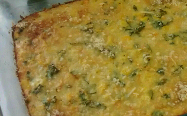 Torta de milho verde, cenoura e agrião