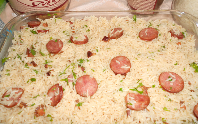 Arroz com lingüiça