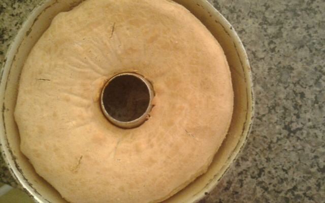 Bolo de goma salgado
