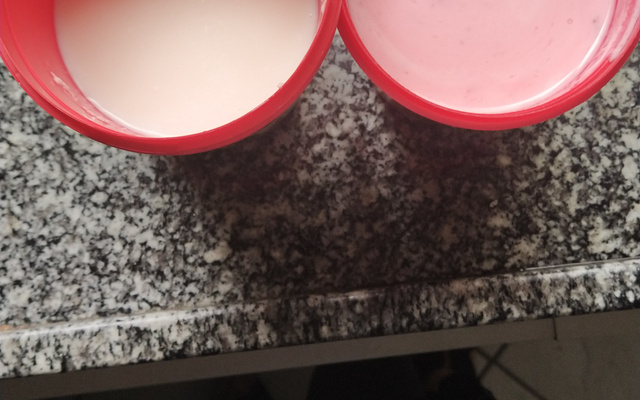 Iogurte de leite de caixinha