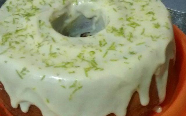 Bolo de limão