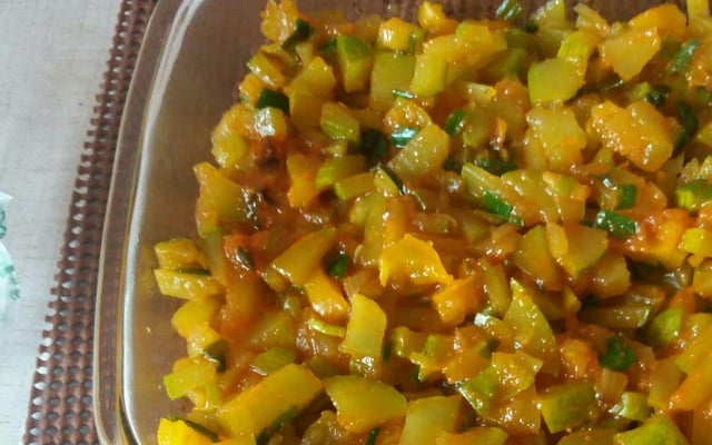 Abobrinha refogada, simples e saborosa