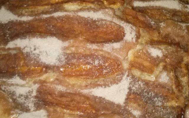 Bolo simples de banana com canela