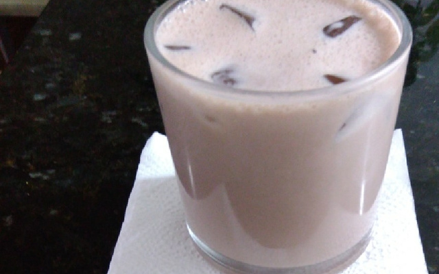 Licor caseiro tipo Amarula