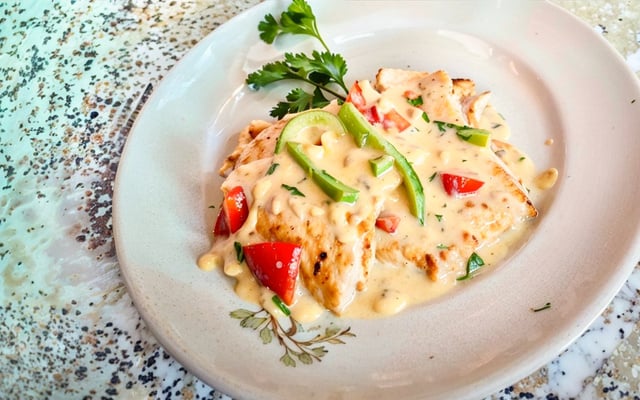 Peito de frango rápido e econômico