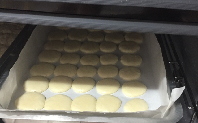 Biscoitos de polvilho doce (igual sequilhos)