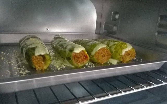 Abobrinha recheada com carne moída