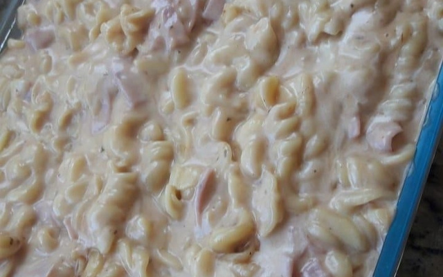 Macarrão na panela de pressão