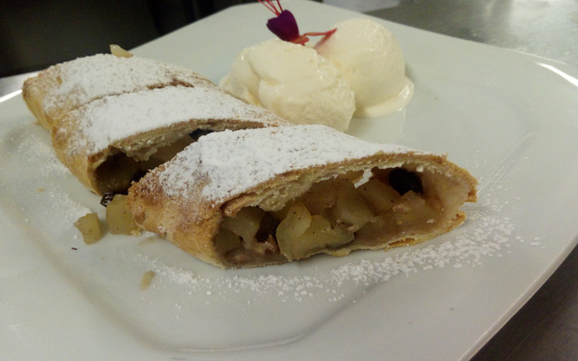 Strudel de maçã - receita alemã