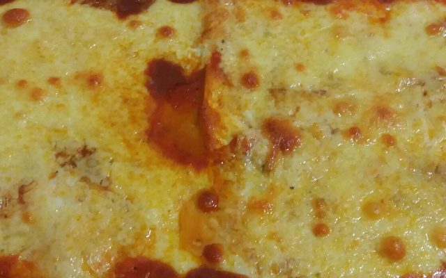 Lasanha de presunto e queijo