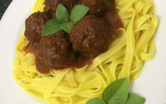 Almôndegas super rápidas