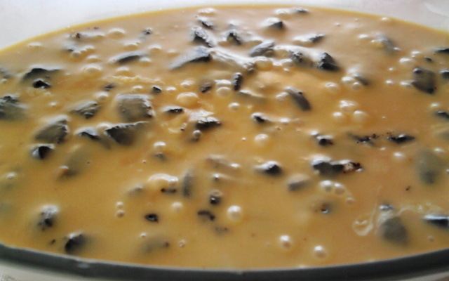 Pavê de chocolate branco com Negresco