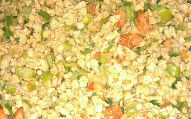 Carne de soja com camarão seco