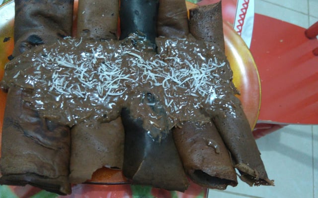 Panqueca doce de chocolate e banana